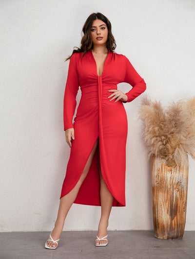 Plus Size Plunge Ruched Slit Dress Trendsi OMDEL.COM