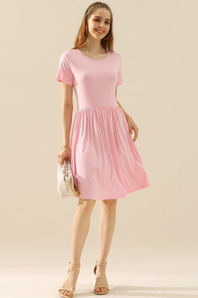 Ninexis Full Size Round Neck Ruched Dress with Pockets Trendsi OMDEL.COM