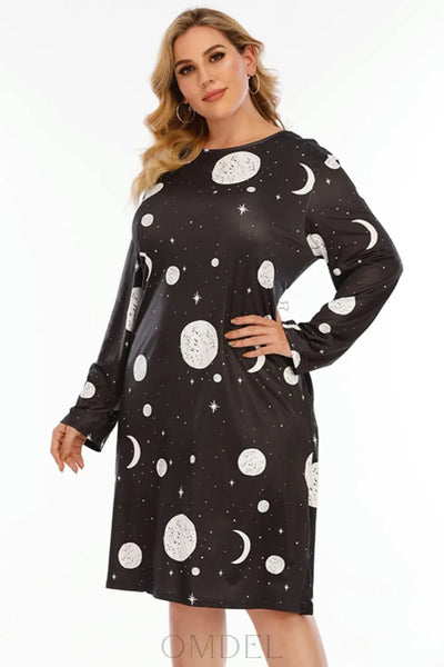 Plus Size Moon & Star Print Round Neck Dress Trendsi OMDEL.COM