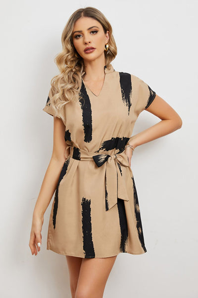 Contrast Tie Belt Notched Dress Trendsi OMDEL.COM